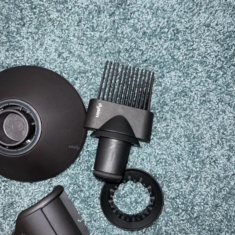 Dyson supersonic hair